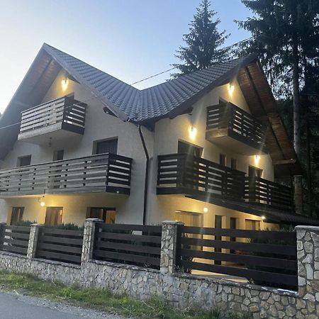 Vila Green & White Moeciu De Sus Exterior foto